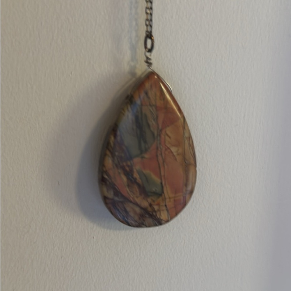Agate pendant; statement piece
